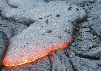 Đá bazan và ứng dụng của đá Bazan trong trang trí nội ngoại thất